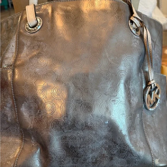 Michael Kors MK Shimmering Silver Tote - Picture 10 of 13